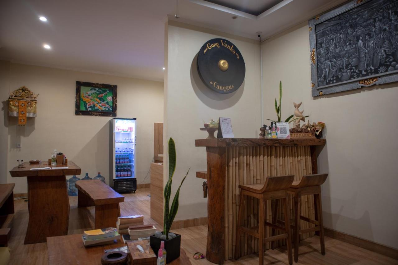 Gong Vanka Guest House Canggu Exterior photo