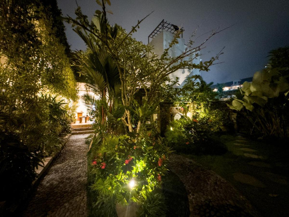 Gong Vanka Guest House Canggu Exterior photo