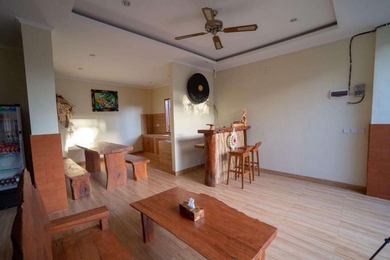 Gong Vanka Guest House Canggu Exterior photo