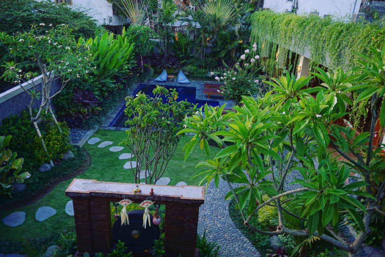 Gong Vanka Guest House Canggu Exterior photo