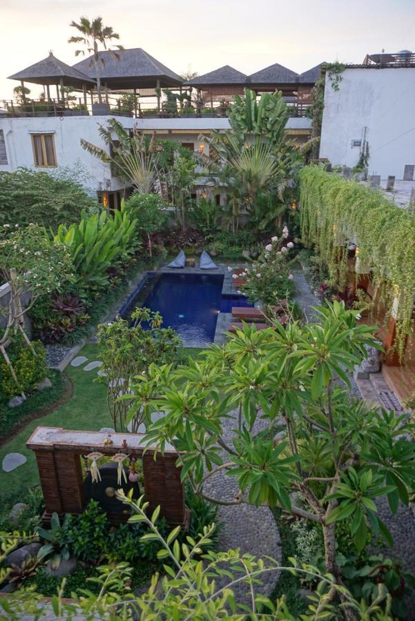 Gong Vanka Guest House Canggu Exterior photo