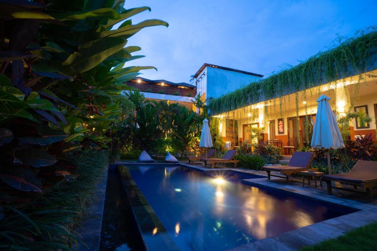 Gong Vanka Guest House Canggu Exterior photo