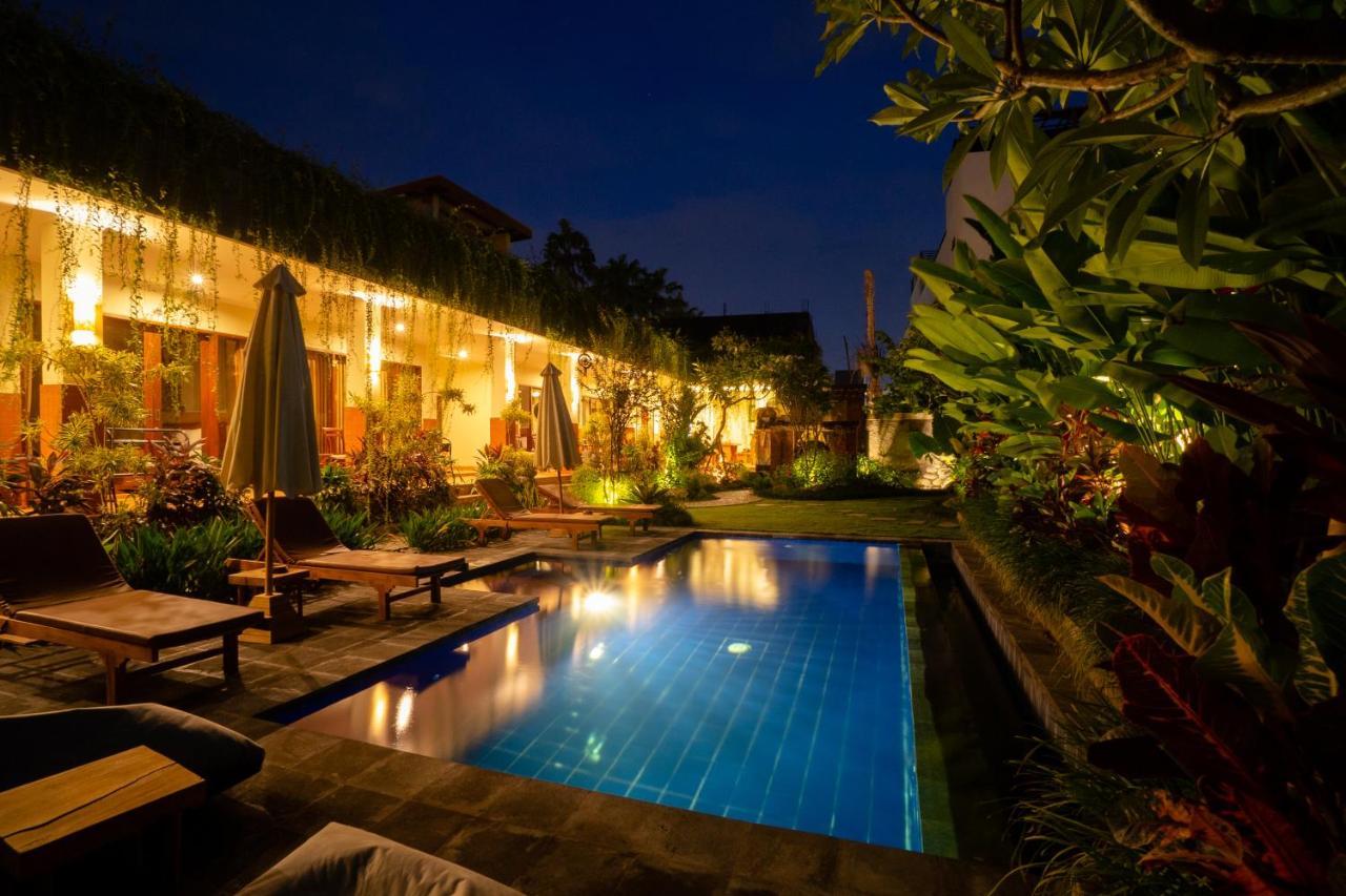 Gong Vanka Guest House Canggu Exterior photo