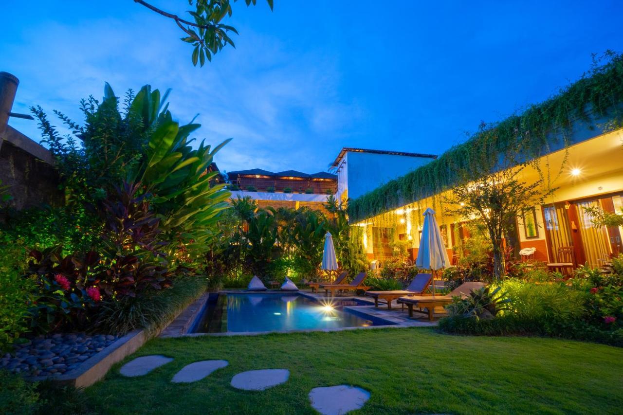 Gong Vanka Guest House Canggu Exterior photo